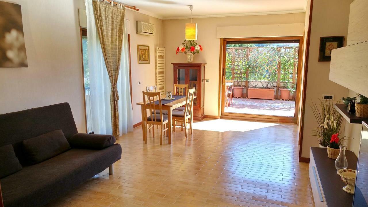 Terrace22 - Delizioso Attico Ben Collegato Apartment Roma Ngoại thất bức ảnh